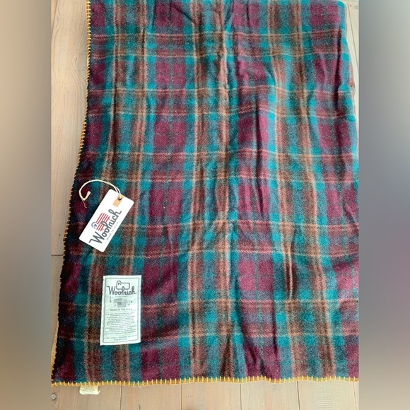 RARE Woolrich Sherpa Mountain View Wool Blanket Chaque NWT - Picture 1 of 5